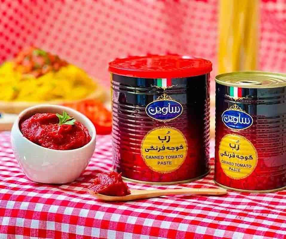 رب گوجه فرنگی ساوین با طعم مطلوب و غلظت استاندارد
